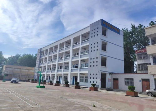 懷遠縣雙溝中學 著力打造三支隊伍 提升農村中學的辦學質量和水平