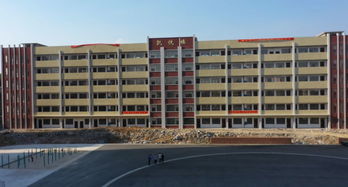 攜手同心，共慶華章——金凱悅集團與隆回縣企業及教育界共祝祖國繁榮